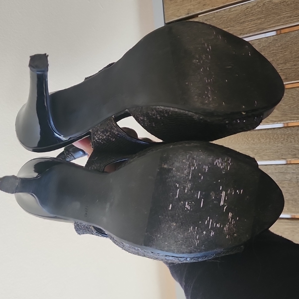 Spring black high heels - Picture 4 of 4